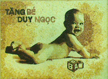 Tranh gạo hình baby